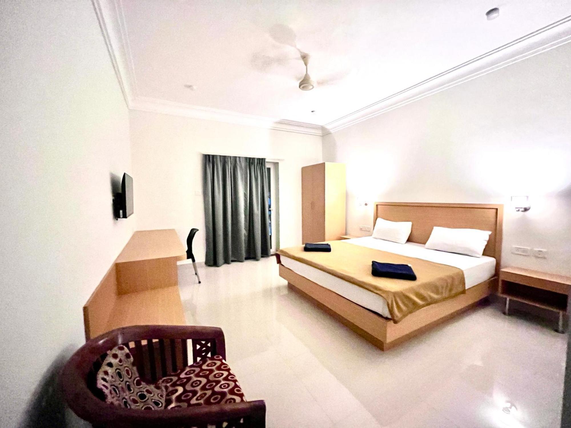 Morjim Sunset Guesthouse - 300 Meter To Morjim Beach Esterno foto